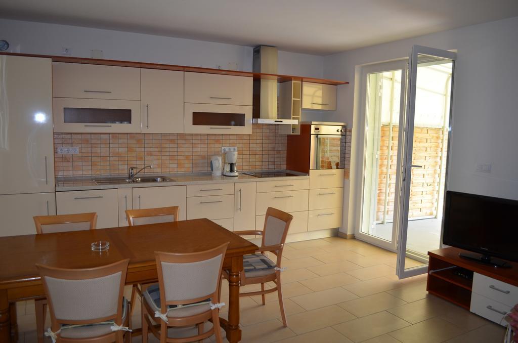 Apartments Buljan 巴斯卡 客房 照片
